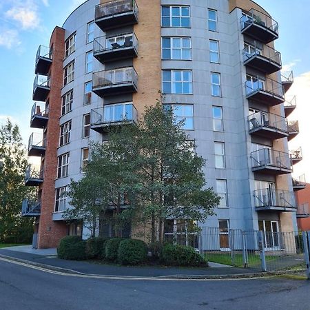 Eaglet 2 Bedroom Luxury Home Near Etihad Staduim Manchester Extérieur photo