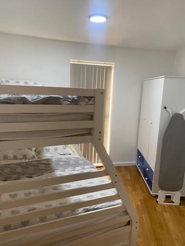 Eaglet 2 Bedroom Luxury Home Near Etihad Staduim Manchester Extérieur photo